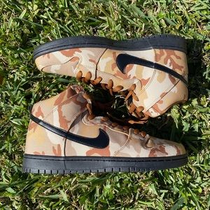 Nike SB Dunks HI Brown Camo Size 9.5